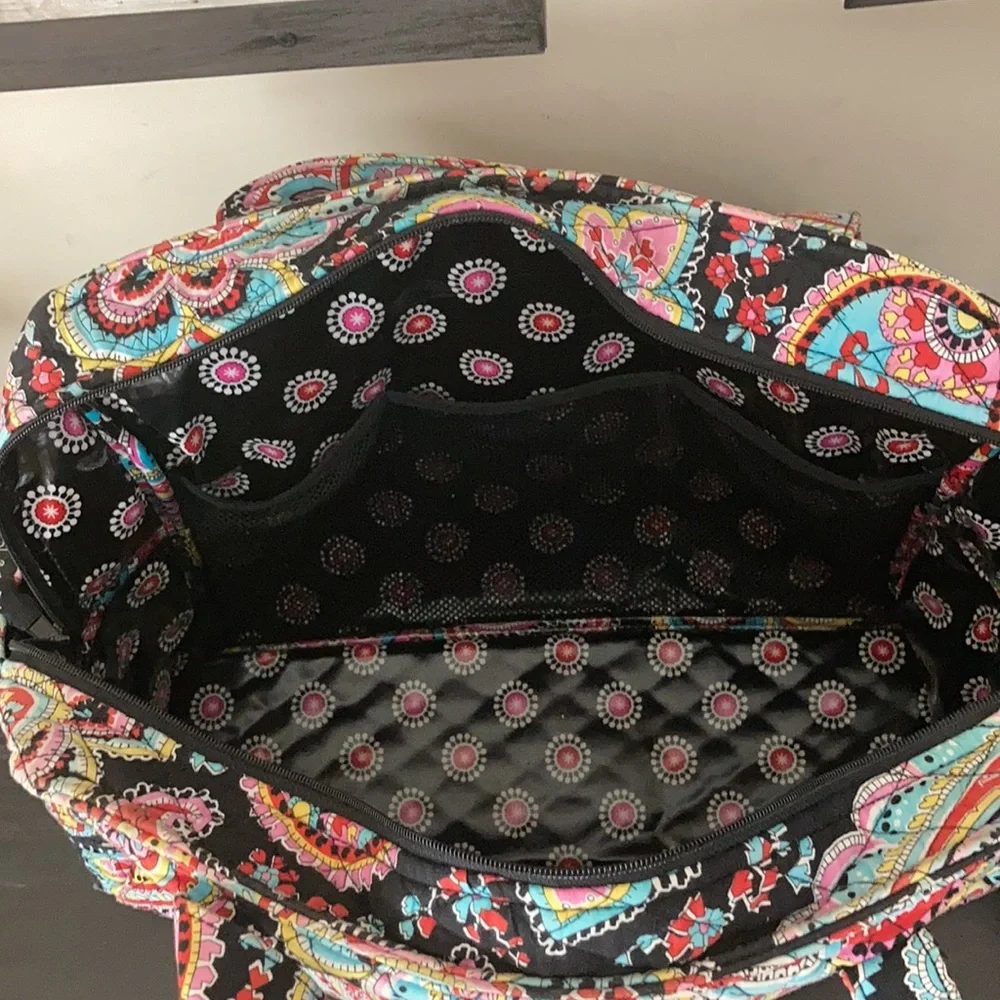 VERA BRADLEY Large quilted Baby BAG or whatever Bag